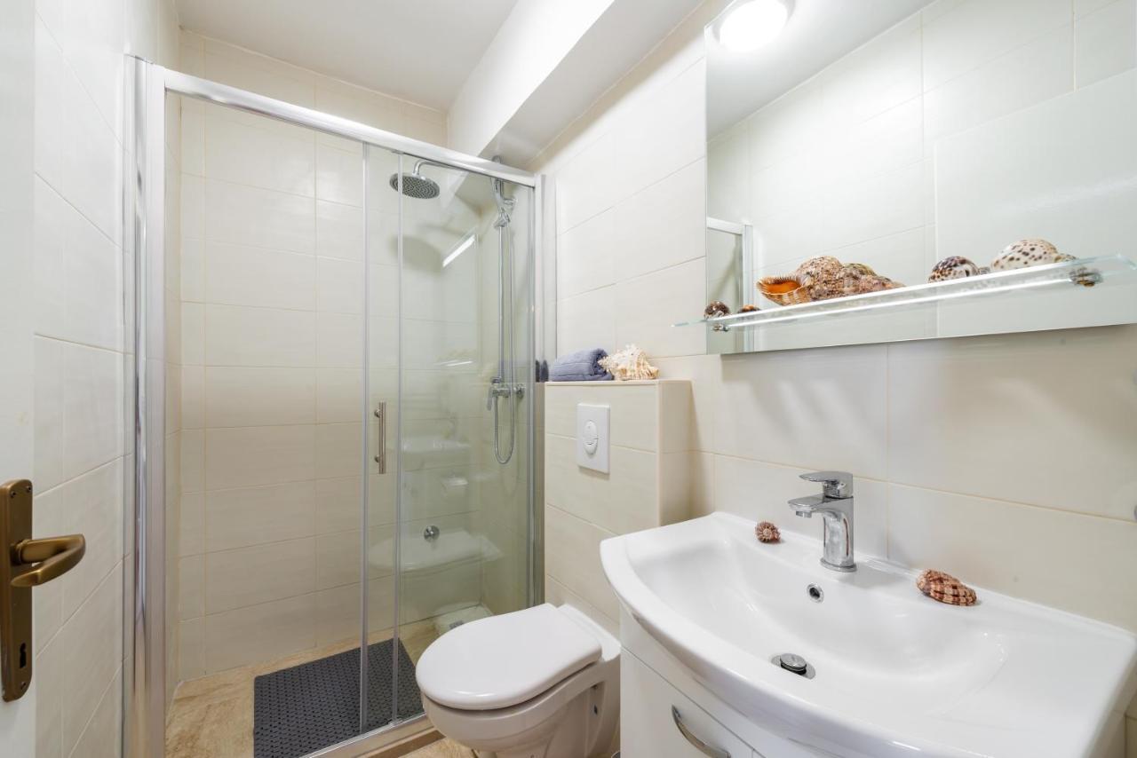 Sea Shell Apartment